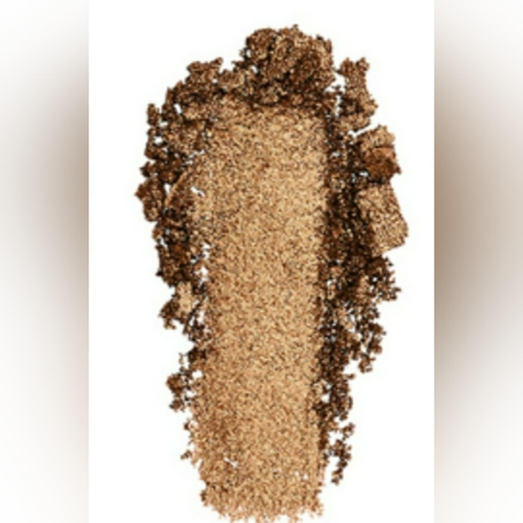 LORAC QUARTZ EYESHADOW. - Picture 3 of 5